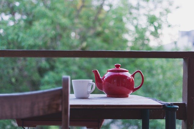 tasse avec arbre à thé